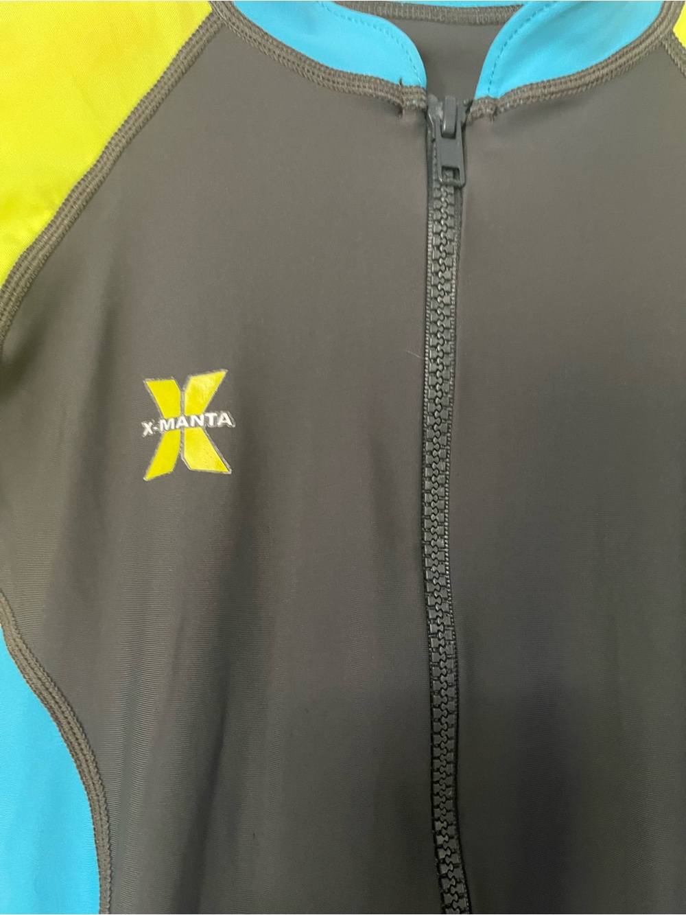 X-Manta Unisex SPF 50+ & UV Protective One Piece Rashguard Wetsuit US Size 5-6 - Picture 2 of 5